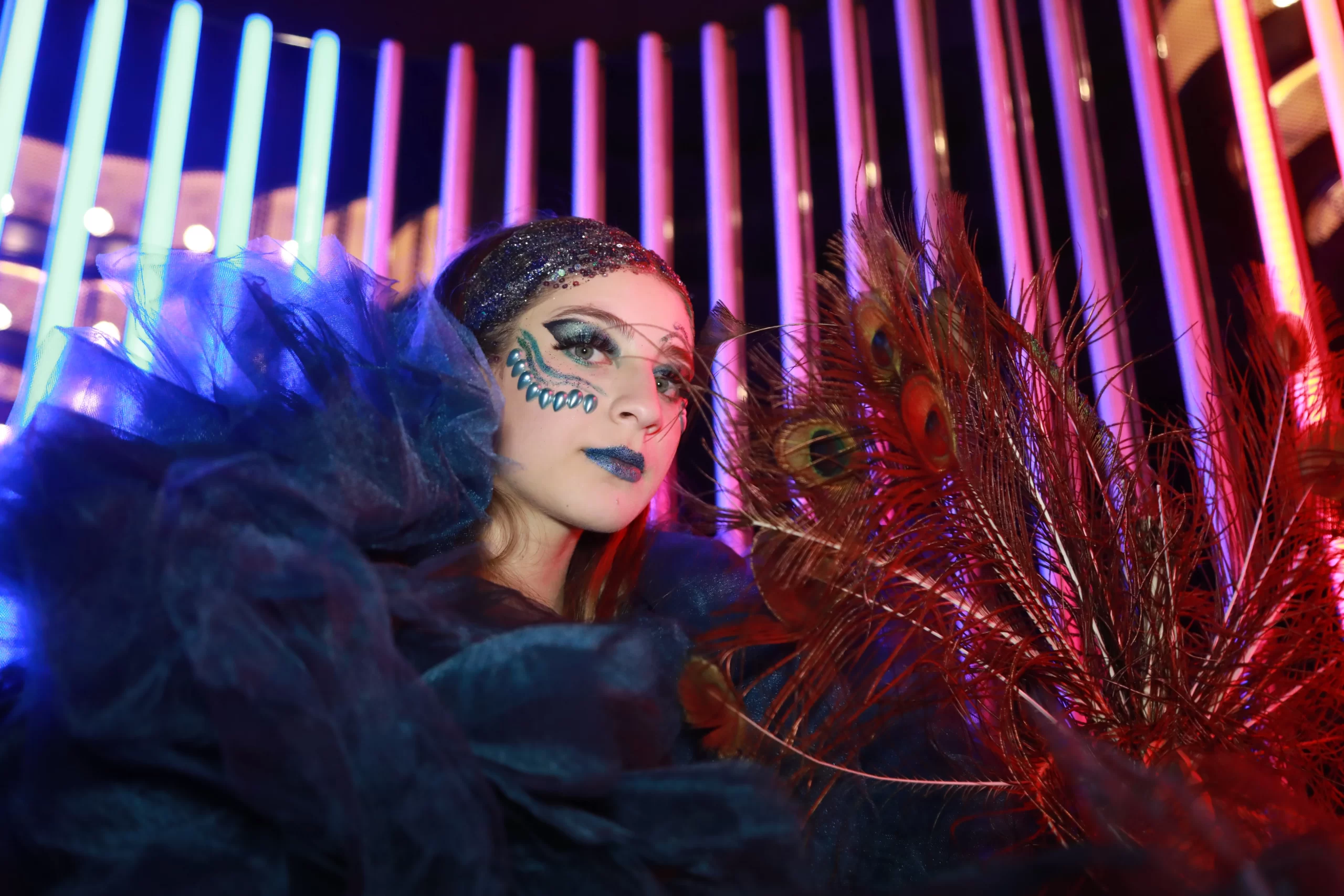 Nightlife performance 10